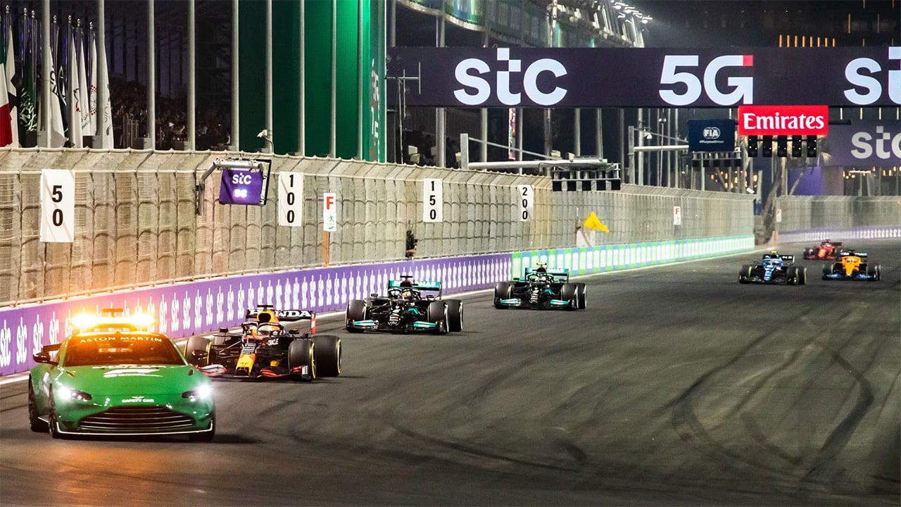 F1サウジアラビアGP セーフティカー