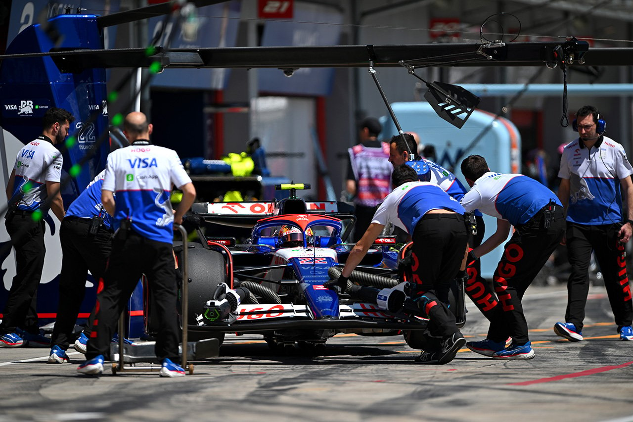 角田裕毅 F1エミリア・ロマーニャGP初日「1周目から乗れていた」とRB幹部