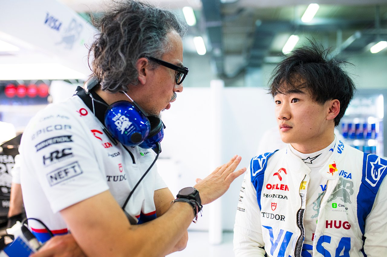 角田裕毅は「さらにナチュラルなスピードを見つけた」とRB・F1チーム代表