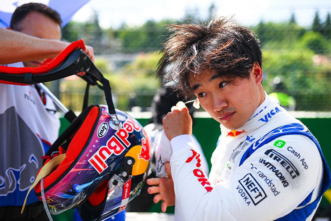 角田裕毅 レッドブルF1冷遇に「アストンマーティンに電話しろ」とデイモン・ヒル