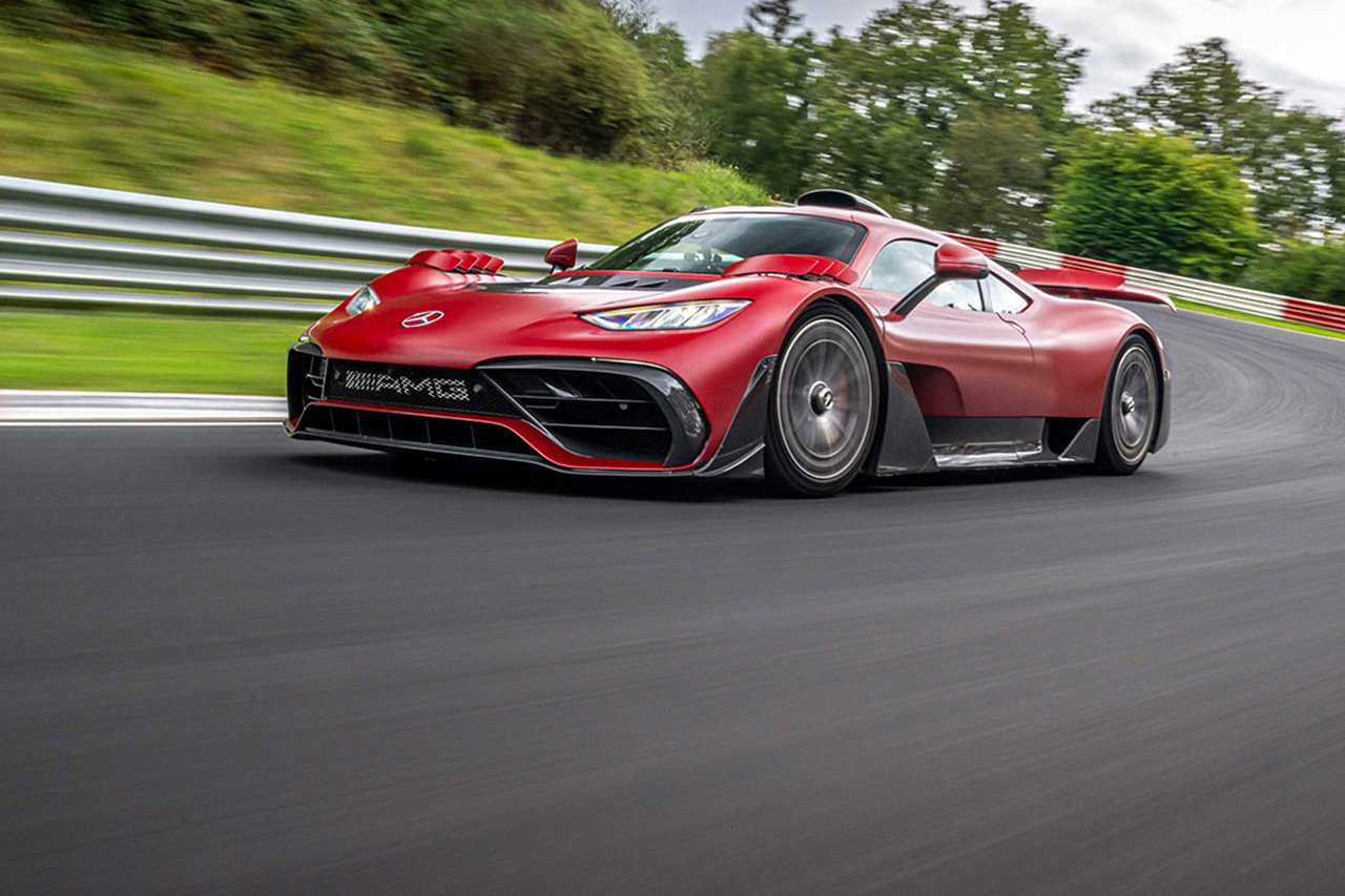 F1エンジン搭載メルセデスAMG ONE ニュルの市販車最速タイムを再び更新