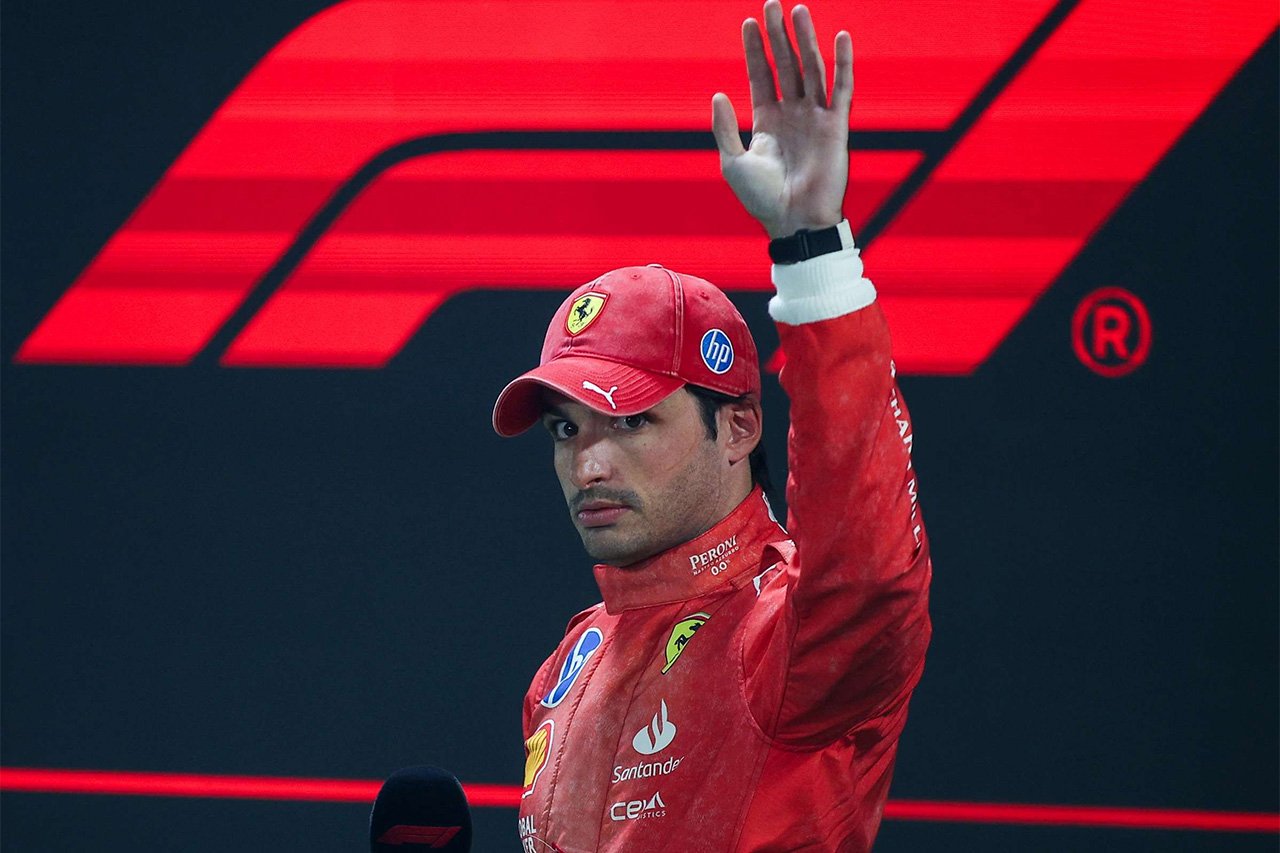 カルロス・サインツJr. 逆転F1王座は「マクラーレンの前を走るだけではだめ」 F1ラスベガスGP