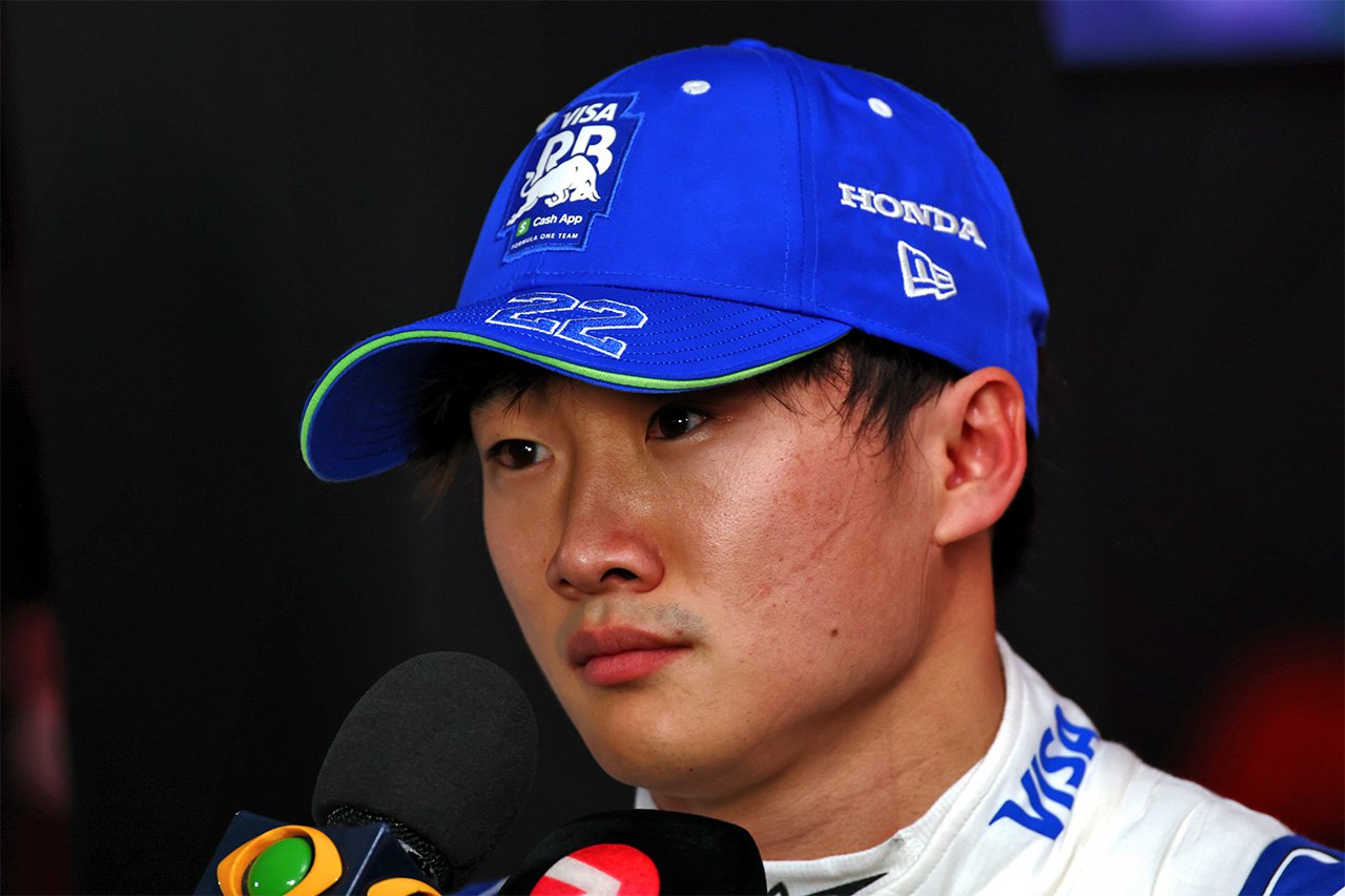 角田裕毅は「ホンダがプッシュしなければ欲しがるチームはない」と元F1王者