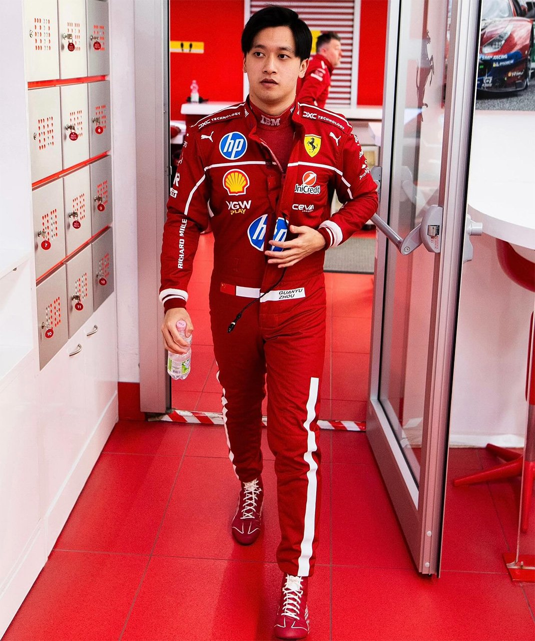 周冠宇 フェラーリ F1