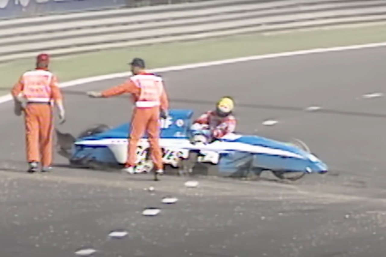 アイルトン・セナの“英雄的行動”ヘルメットがF1史上最高額で落札