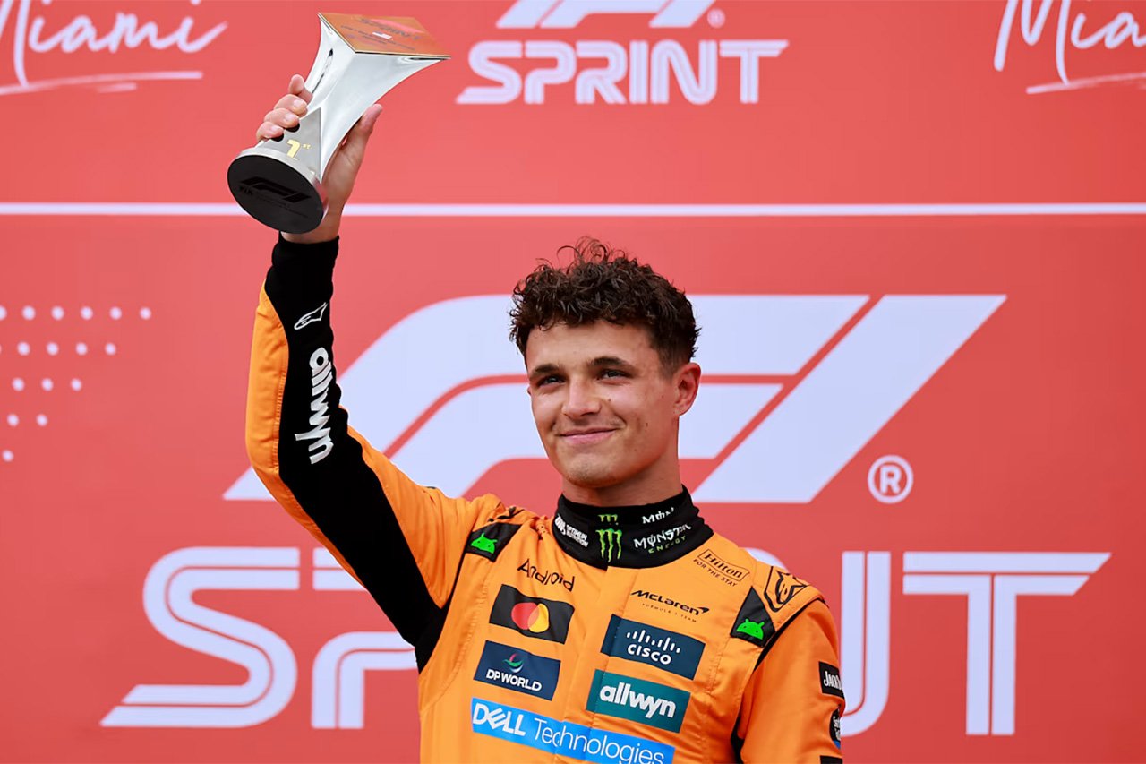 F1マイアミGP スプリントレポ:ランド・ノリス劇的勝利でマクラーレンがワンツー 角田裕毅は6位