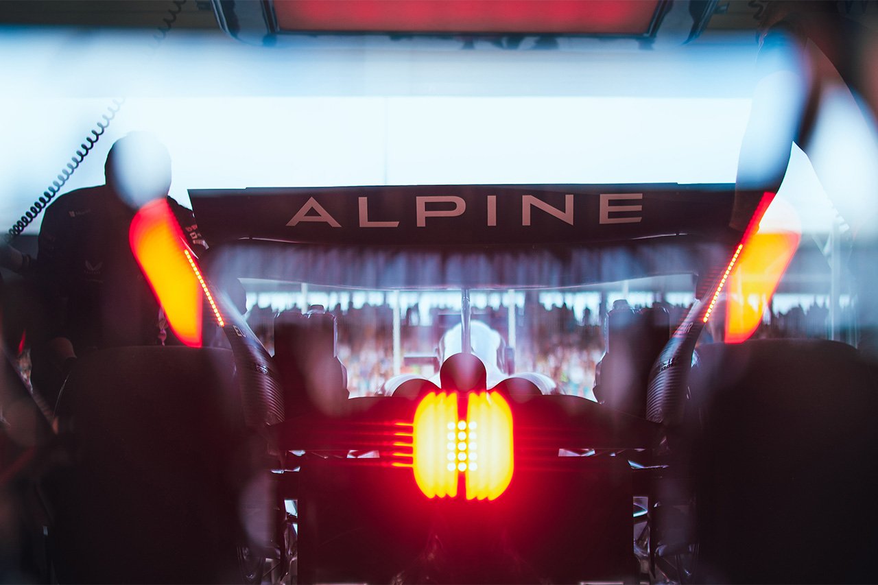 アルピーヌF1 2026年に向けた“Xファクター方式”ドライバー選考を開始