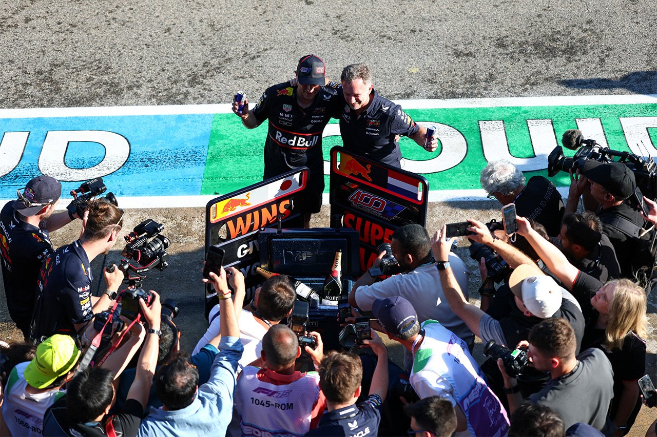 レッドブルF1代表 フェルスタッペンの決断力絶賛「1コーナーで勝負を決めた」