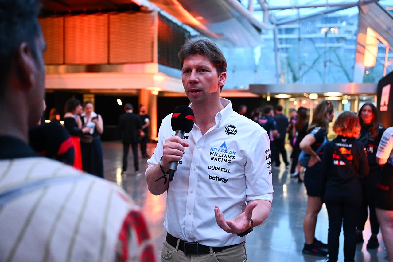 F1/エフワン ジェームス・ボウルズ