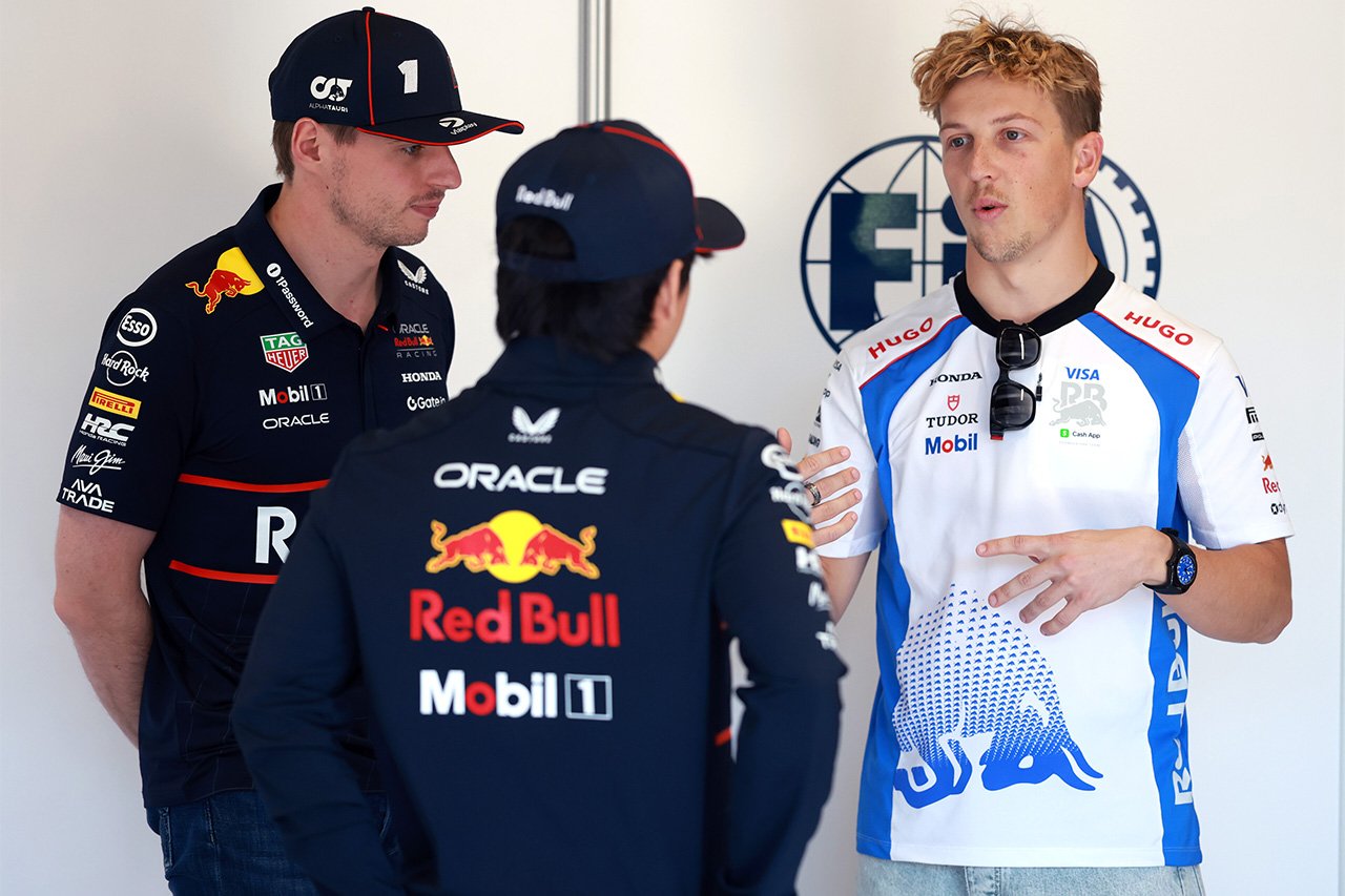 角田裕毅 レッドブルF1で苦戦にローソン「僕の状況が好転するわけじゃない」