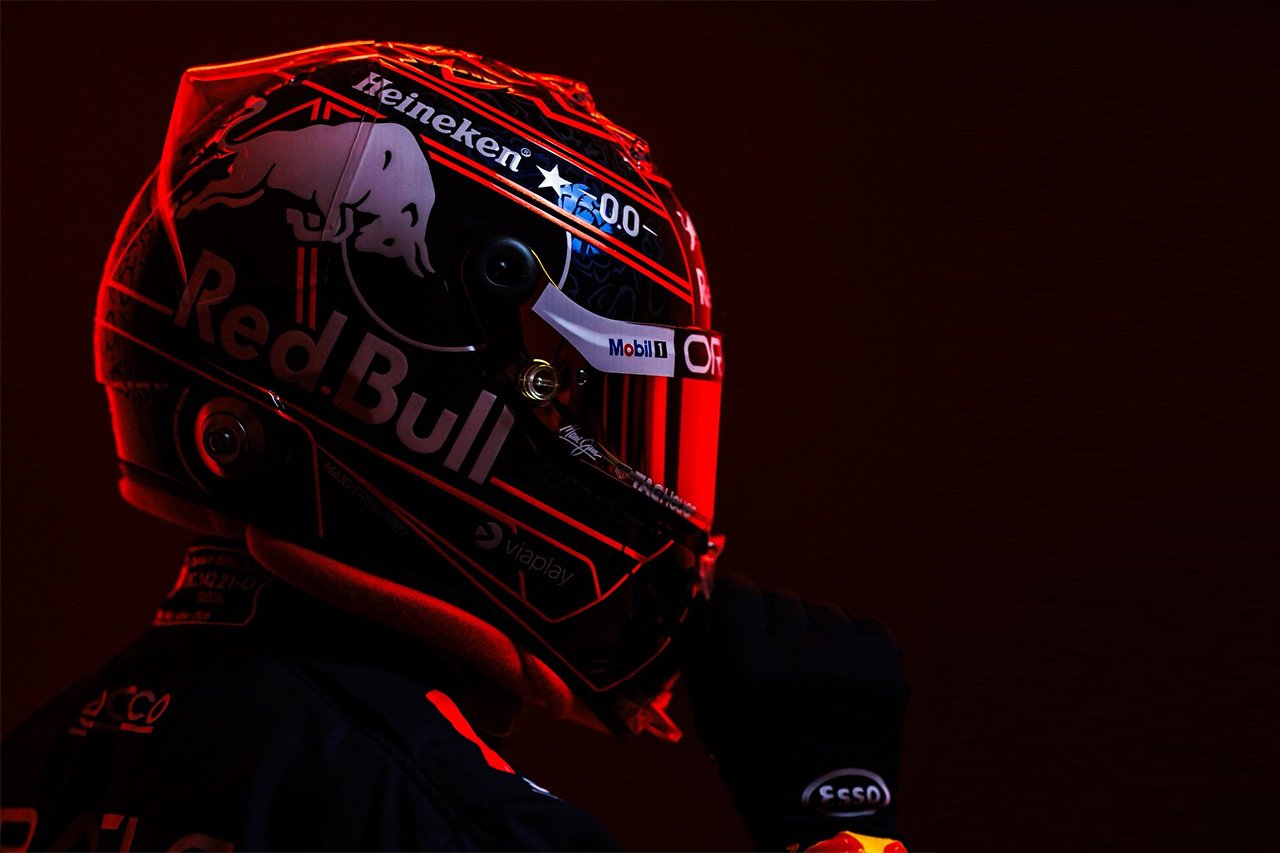 マックス・フェルスタッペン F1オーストリアGPで「オレンジ・ライオン」ヘルメット