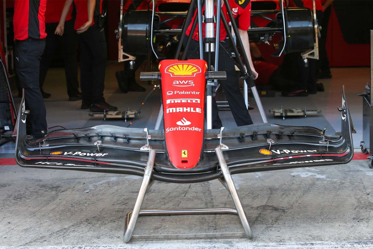ルイス・ハミルトン F1 スクーデリア・フェラーリ
