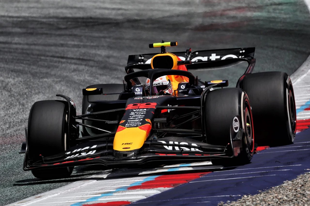 角田裕毅 レッドブル F1