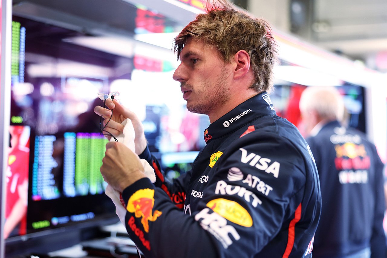 マックス・フェルスタッペン F1イギリスGP初日「風にかなり敏感に反応」