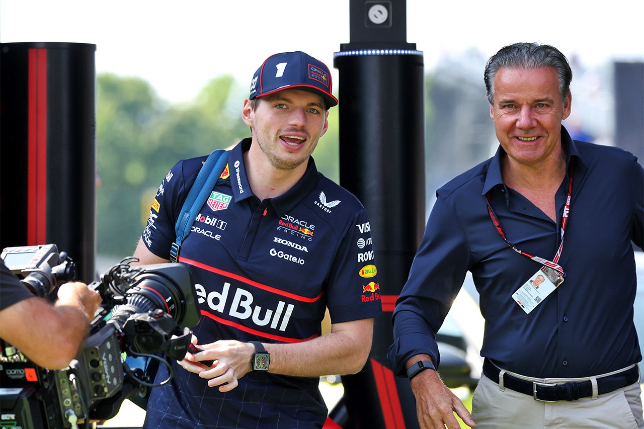 フェルスタッペンのマネージャー メルセデスF1移籍の可能性を否定せず