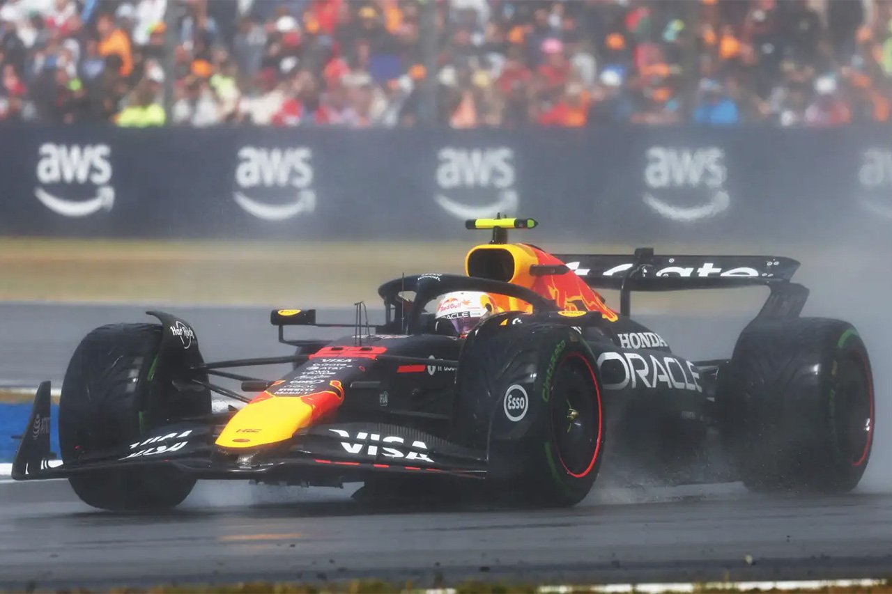 F1イギリスGP:角田裕毅 3戦連続でペナルティポイント ベアマンと接触で処分