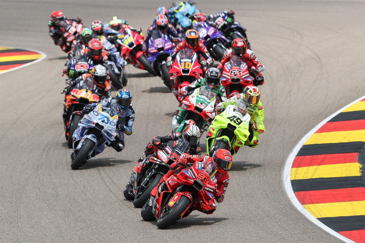 MotoGP:マルク・マルケスがドイツGPで圧勝 10台のみ完走の波乱