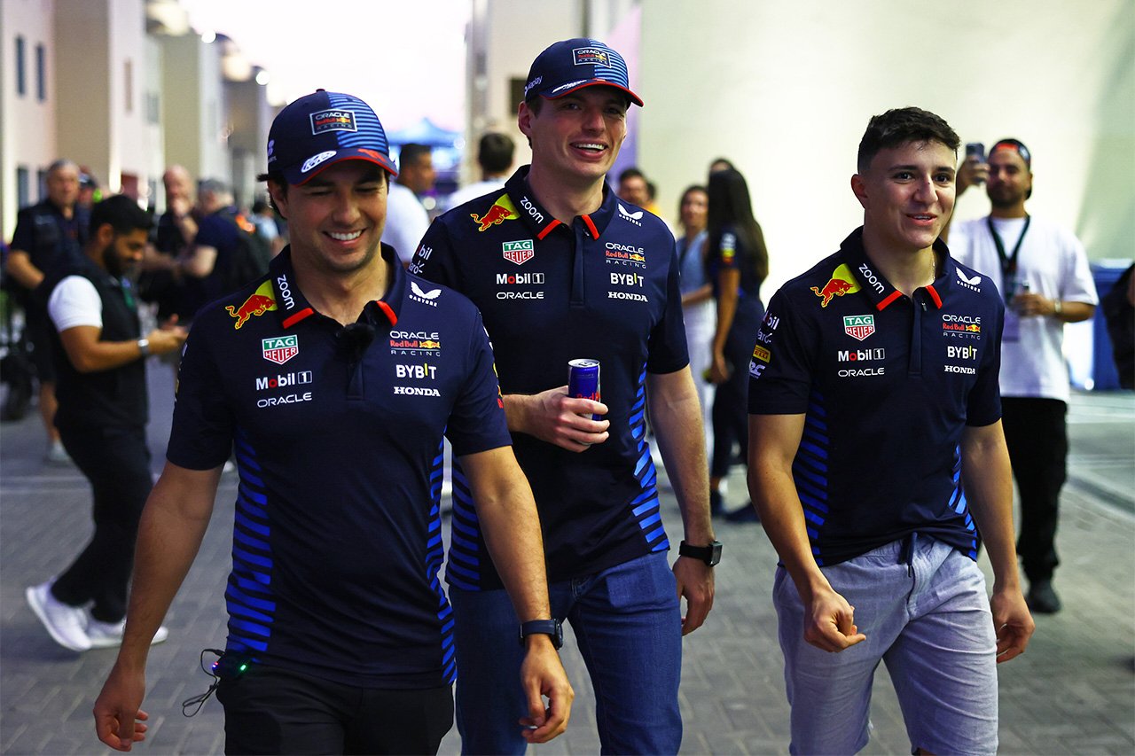 セルジオ・ペレスF1復帰説 キャデラック入りをフェルスタッペンとハジャー支持