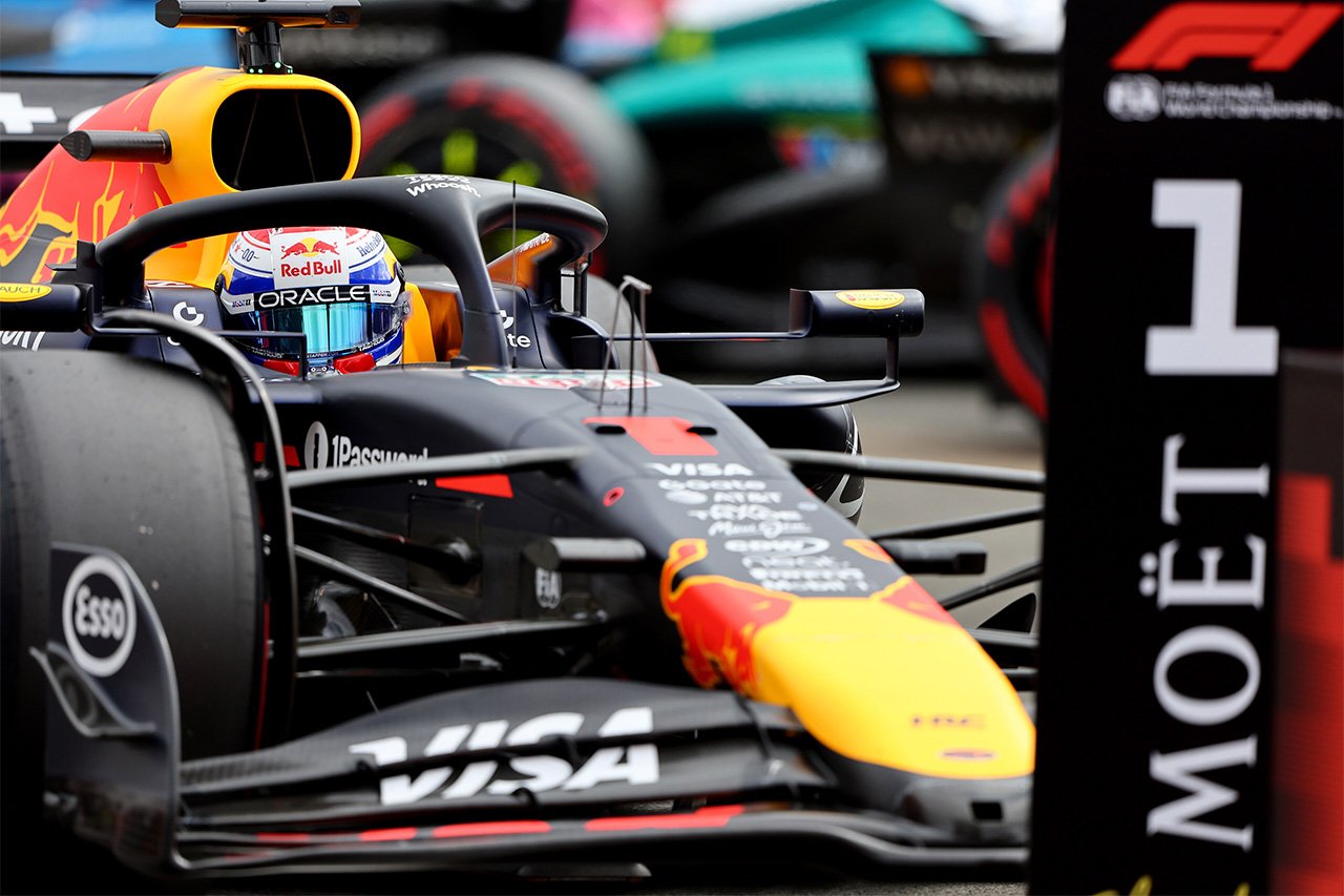 レッドブルF1首脳「332ポイント残っている」 フェルスタッペン逆転王座に自信