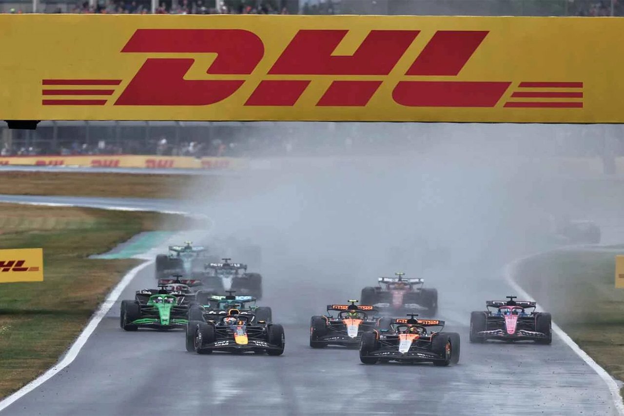 ピアストリ F1英GPのSC下の急ブレーキ騒動後にFIAと協議「基準は明確化」