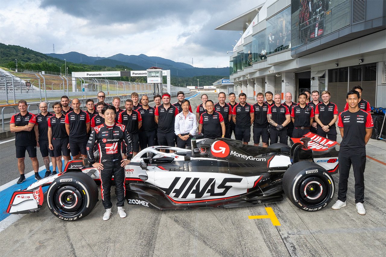 坪井翔のF1マシン初走行密着動画 ハースF1チーム旧型車テストの舞台裏