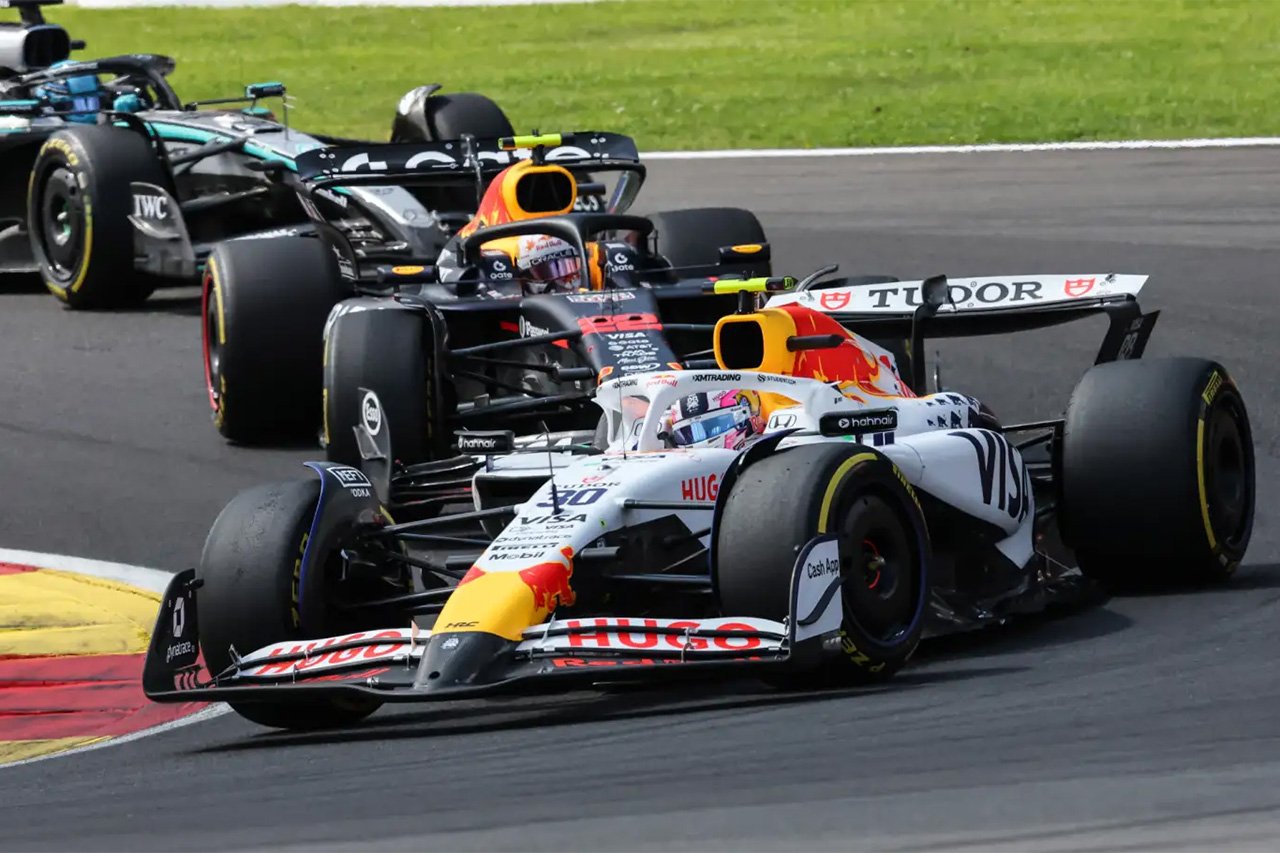 角田裕毅 F1 レッドブル リアム・ローソン