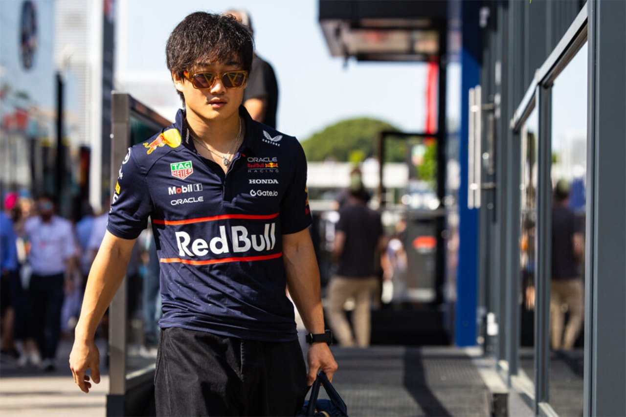 角田裕毅 レッドブル F1 レッドブル・レーシング