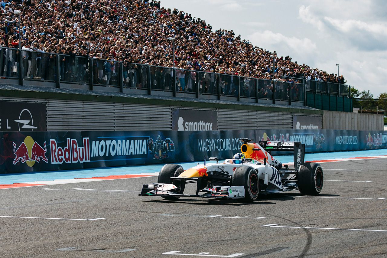アイザック・ハジャー 母国フランスでRB7でF1走行披露「信じられない経験」