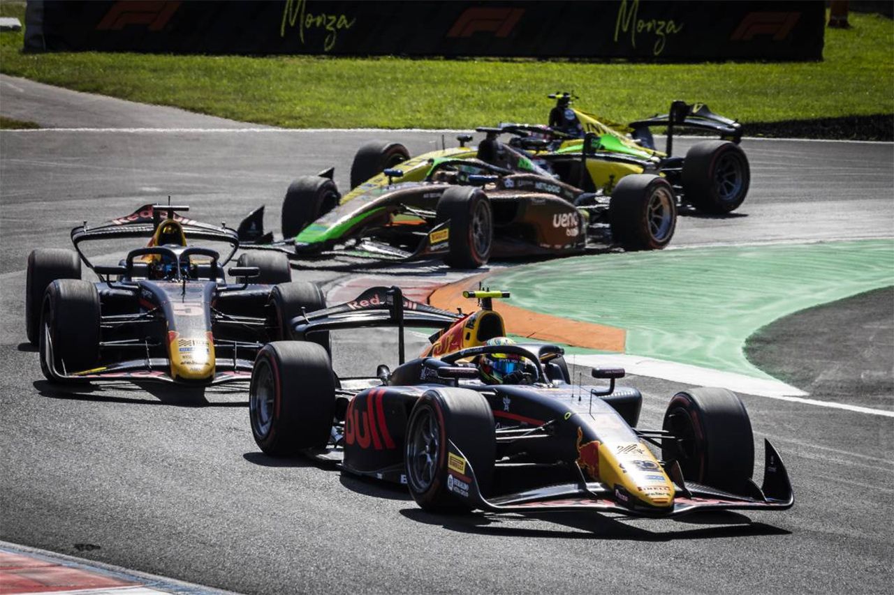オスカー・ピアストリ F1 コルトン・ハータ