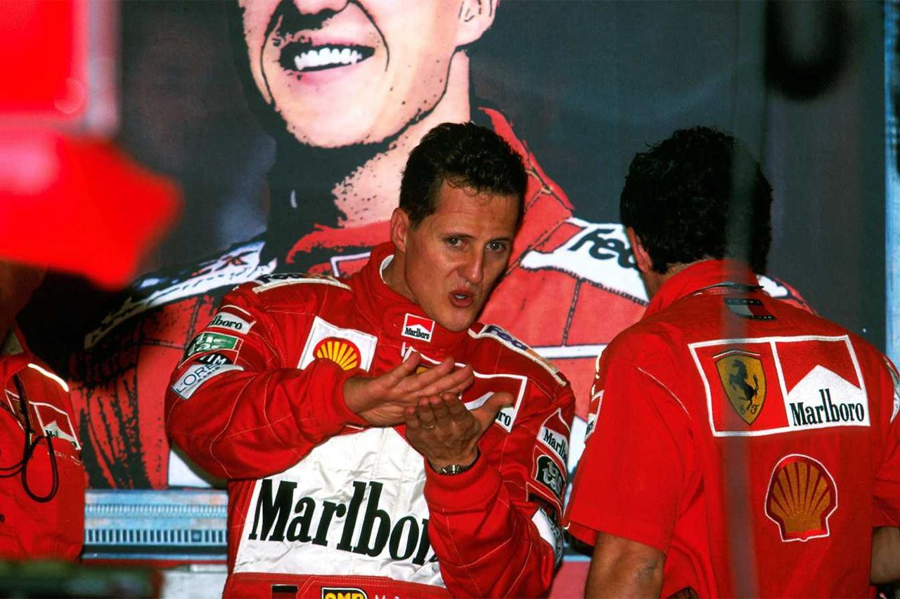 ミハエル・シューマッハ 2000年F1ハンガリーGP着用レーシングスーツが1600万円で落札