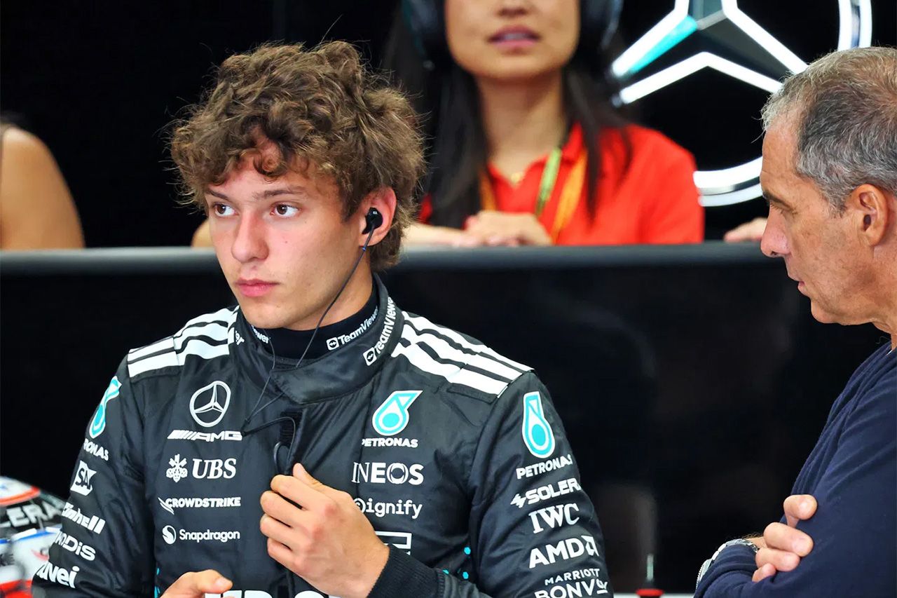 メルセデスAMG・ペトロナス・モータースポーツ F1 アンドレア・キミ・アントネッリ