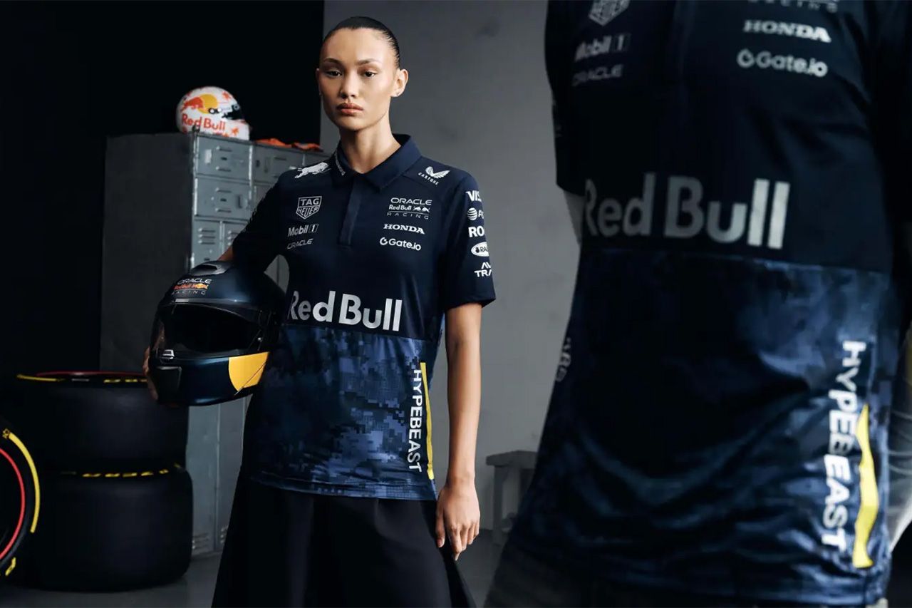 角田裕毅とフェルスタッペン F1シンガポールGPで限定チームキット着用