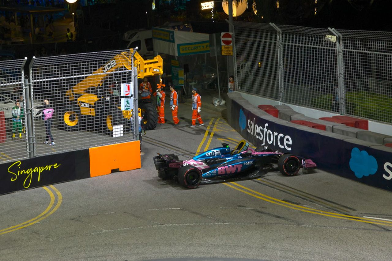 F1シンガポールGP予選Q1：角田裕毅が10番手突破もガスリーの黄旗で審議