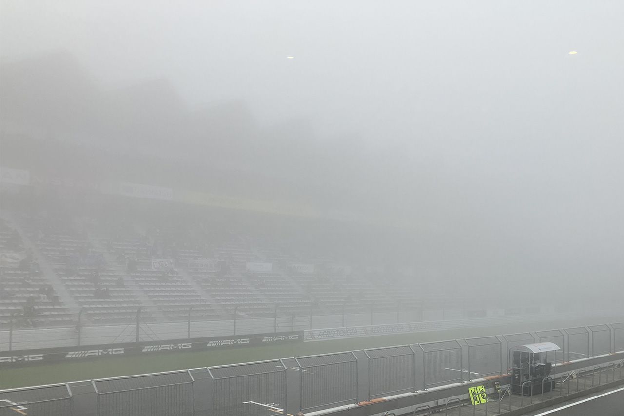 スーパーフォーミュラ第10戦：決勝レースは濃霧のため中止