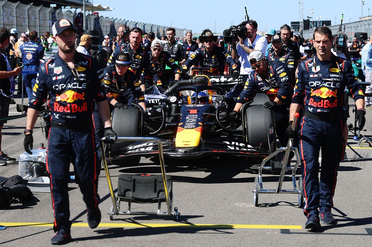 レッドブルF1、ピットゲート侵入で5万ユーロの罰金処分:アメリカGP