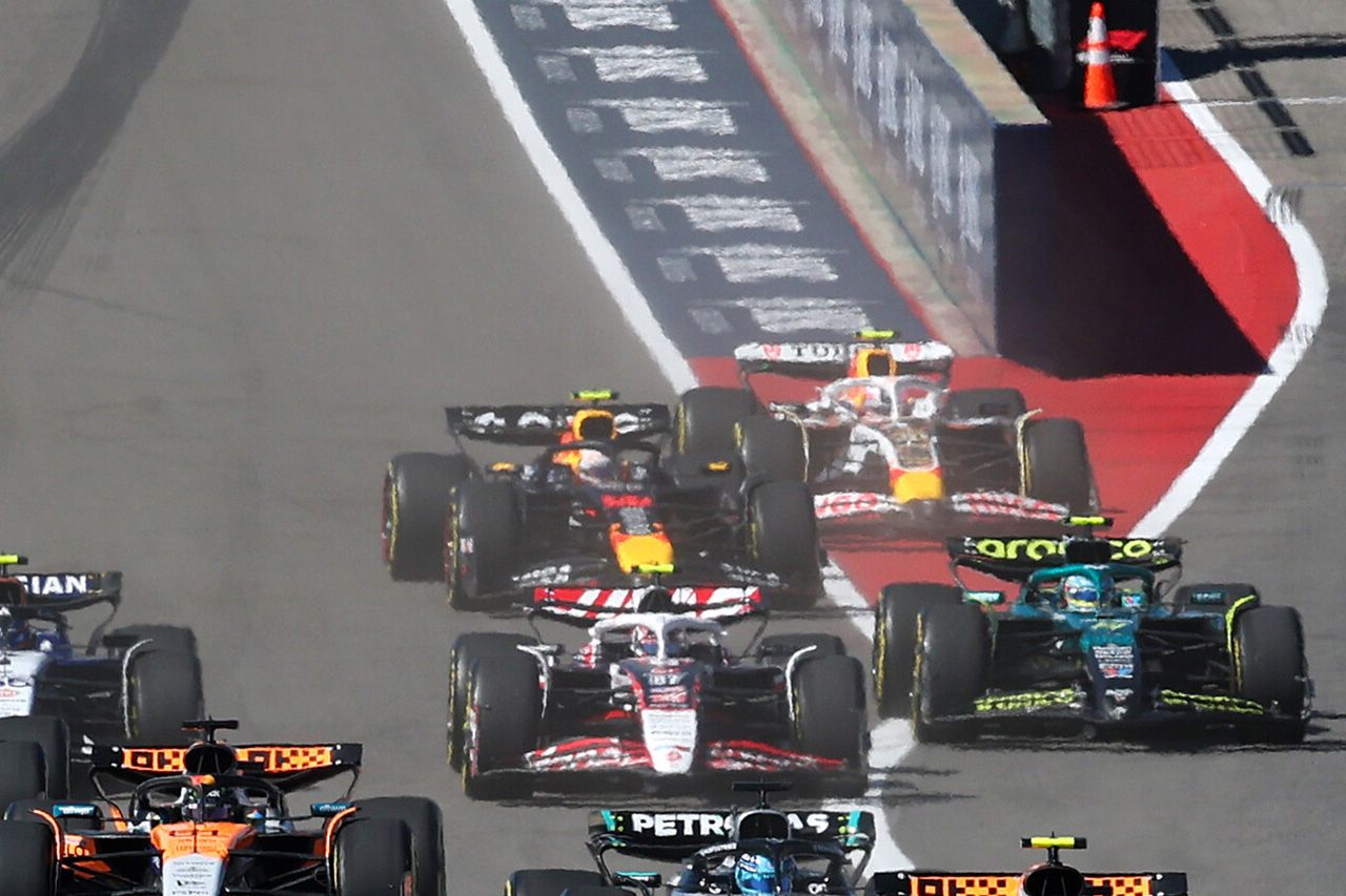 【動画】 角田裕毅 F1アメリカGP決勝スタートでローソンを“意地”のブロック