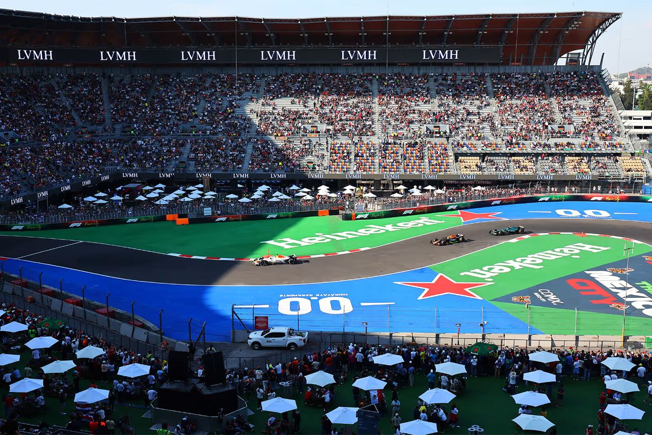 F1メキシコGP フリー走行2回目 展開:マックス・フェルスタッペンがトップタイム