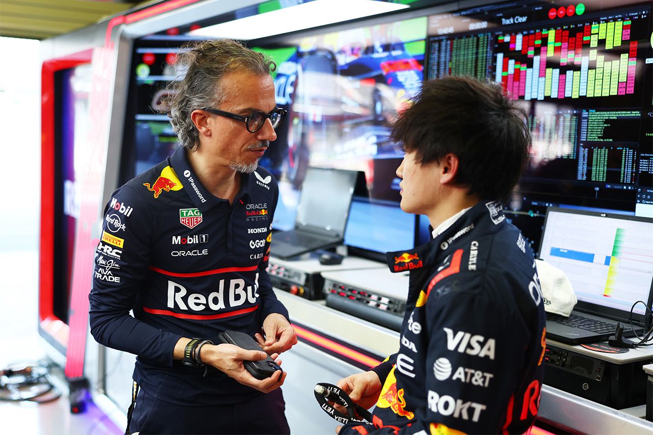 レッドブルF1 2026年ドライバー決定を延期 角田裕毅とローソンの争い続く