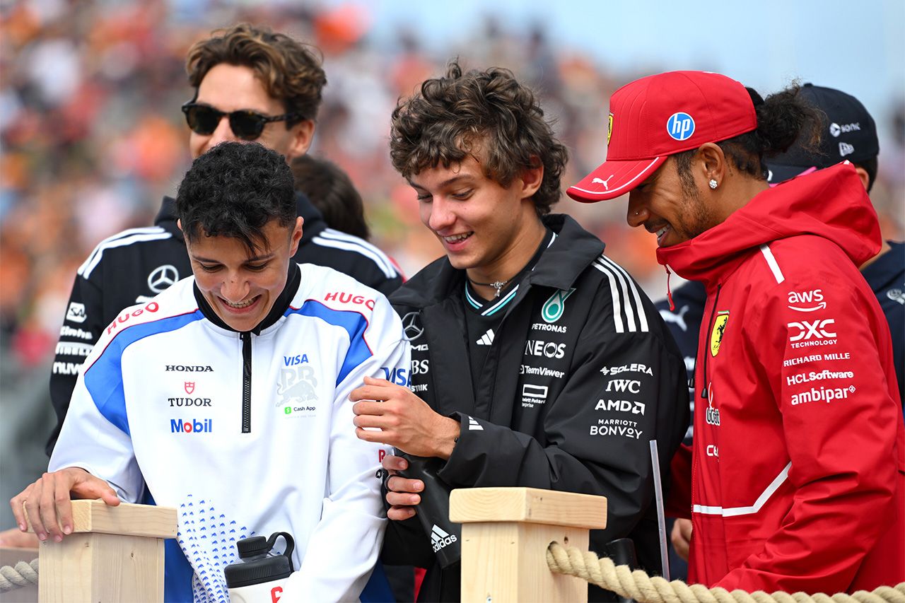 ルイス・ハミルトンとアイザック・ハジャー