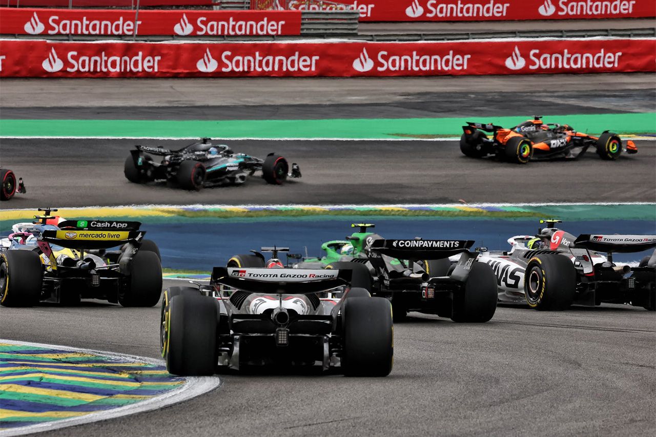 F1マシン 2026年に“カーボン剥き出し規制”導入：最低55％の塗装を義務化