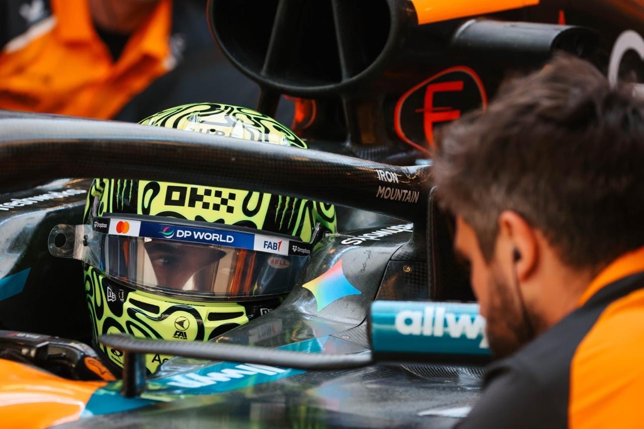 F1アブダビGP フリー走行1回目 展開：ノリス最速発進、平川亮11番手快走