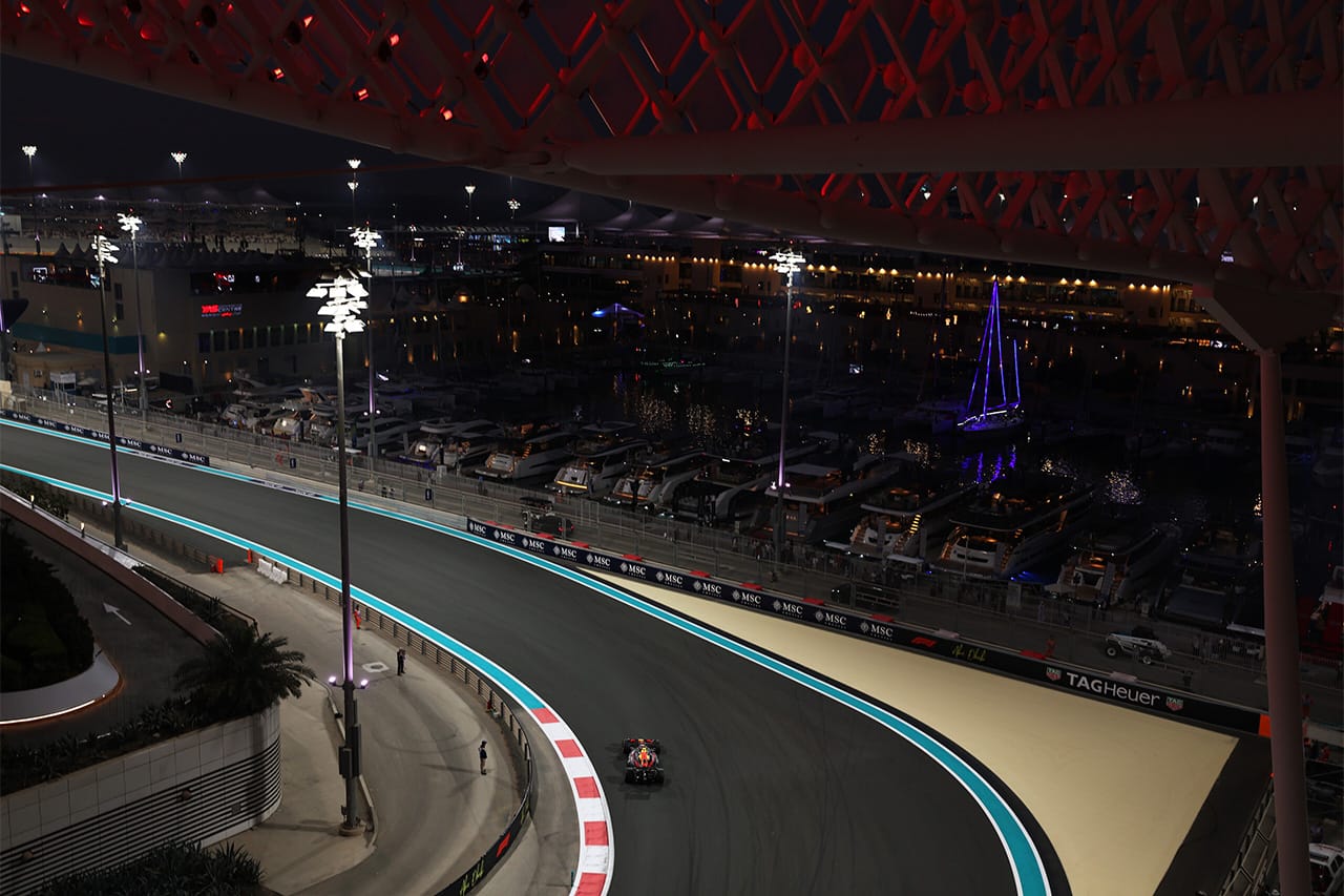 角田裕毅の順位は? F1アブダビGP予選 Twitch配信&ライブタイミング