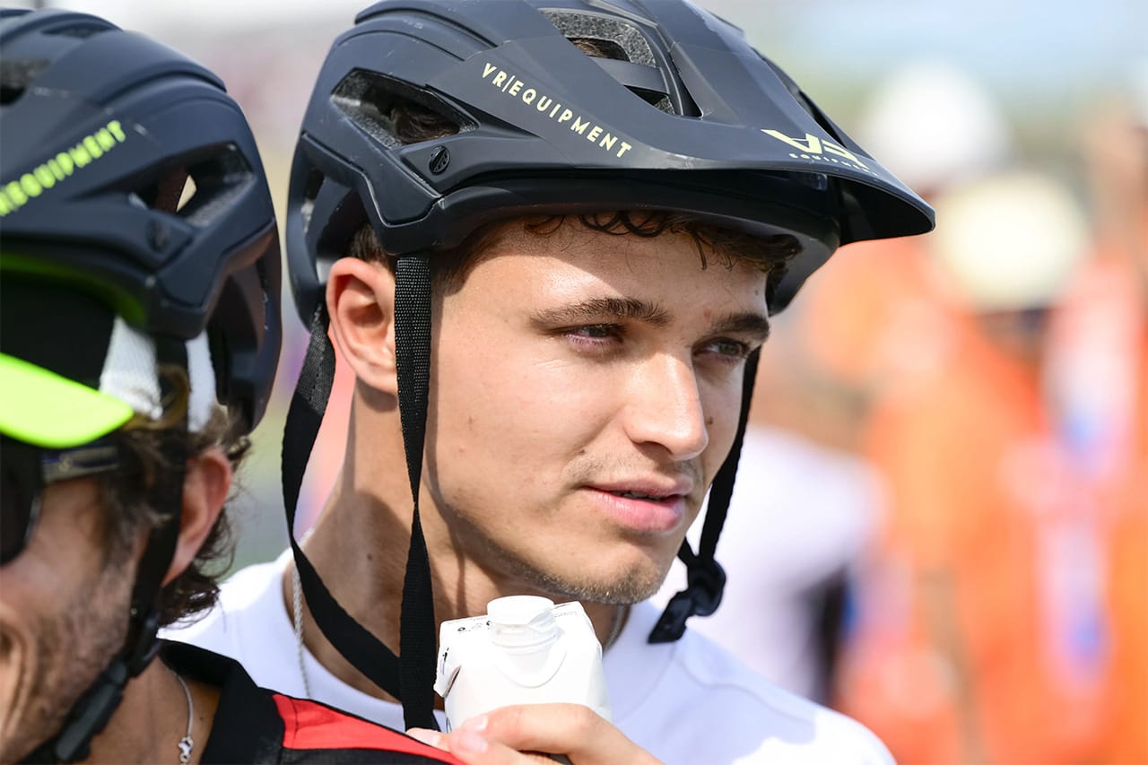 ランド・ノリス、F1初戴冠の直後にシュタイナーからMotoGPテストのオファー