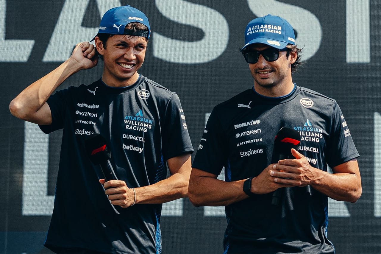ウィリアムズF1、アルボンとサインツの連携は「最初の瞬間から機能していた」