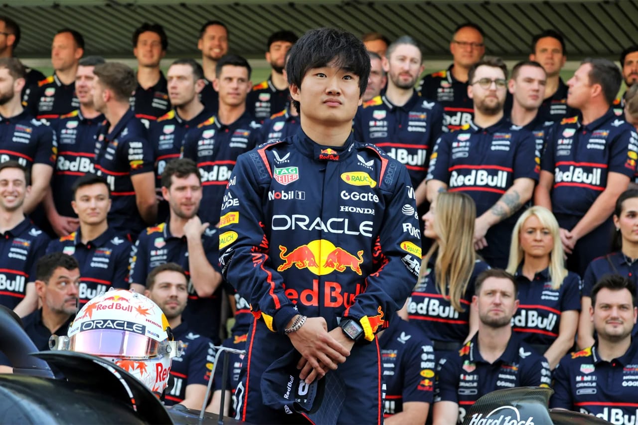 角田裕毅、レッドブルF1離脱を語る「チーム内部で“戦争”が起きていた」