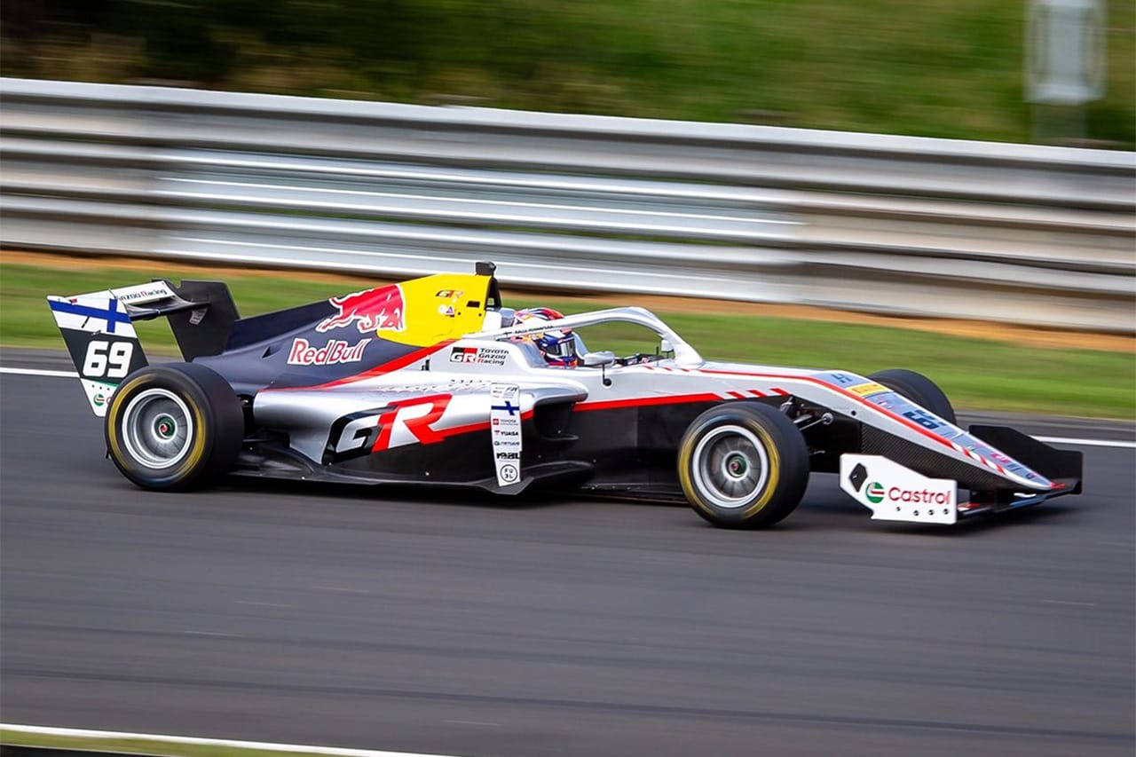 カッレ・ロバンペラ、シングルシーター初参戦はほろ苦い結末