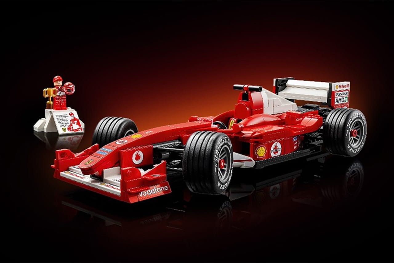 大人レゴでF1黄金時代が蘇る フェラーリF2004＆ミハエル・シューマッハ登場
