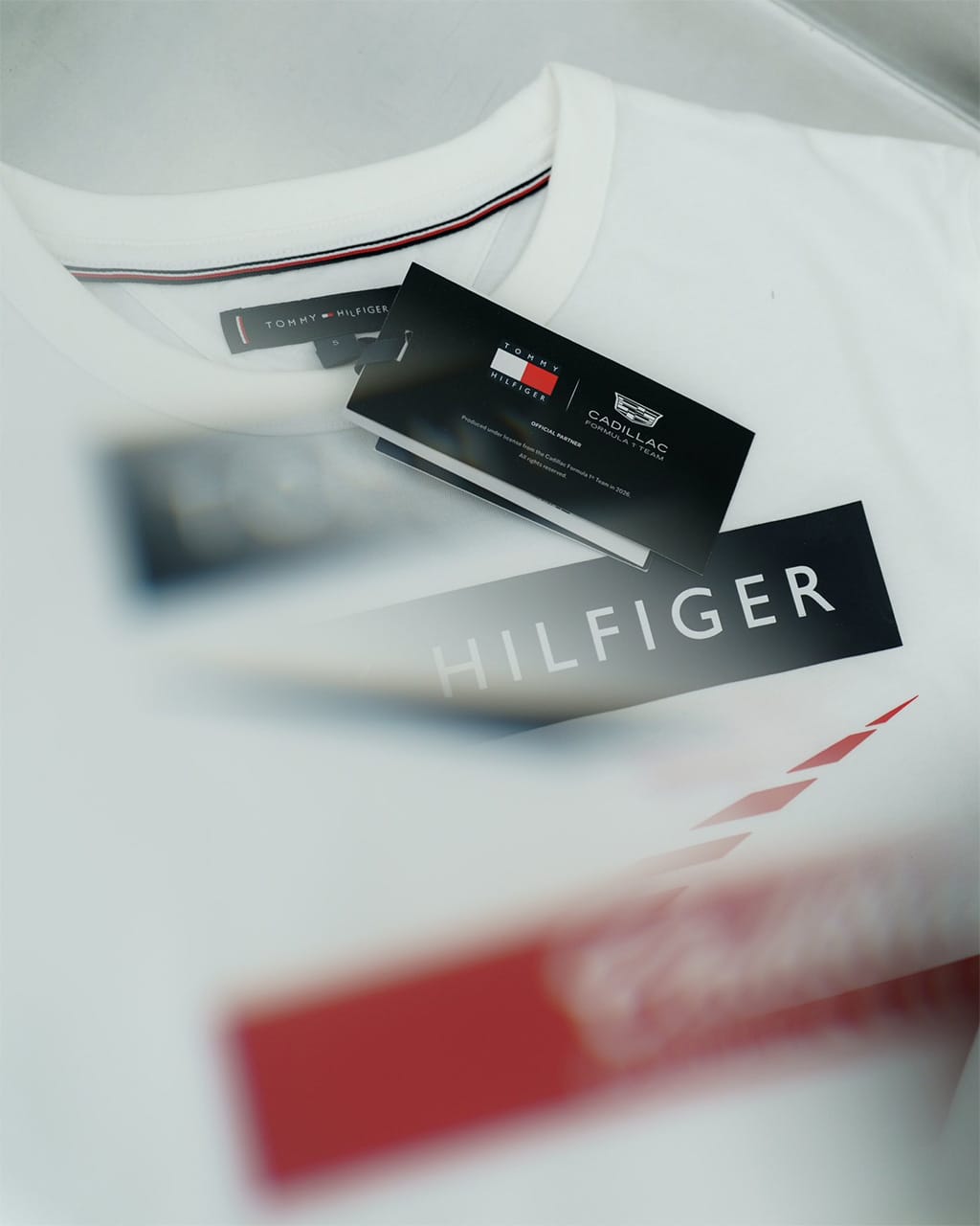 キャデラック F1 トミー・ヒルフィガー