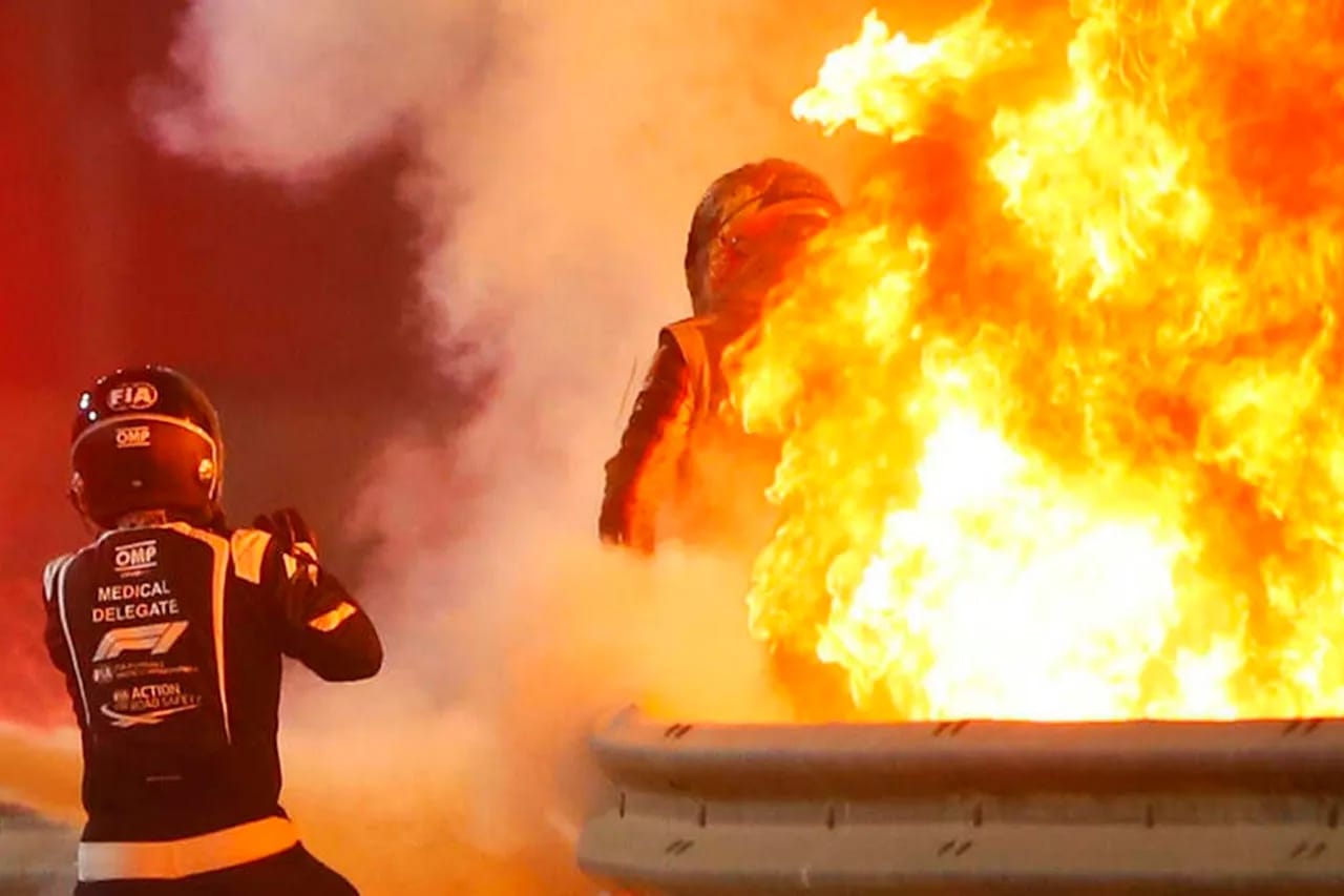 ハースF1 小松礼雄、グロージャン火災事故は「生きているとは思えなかった」