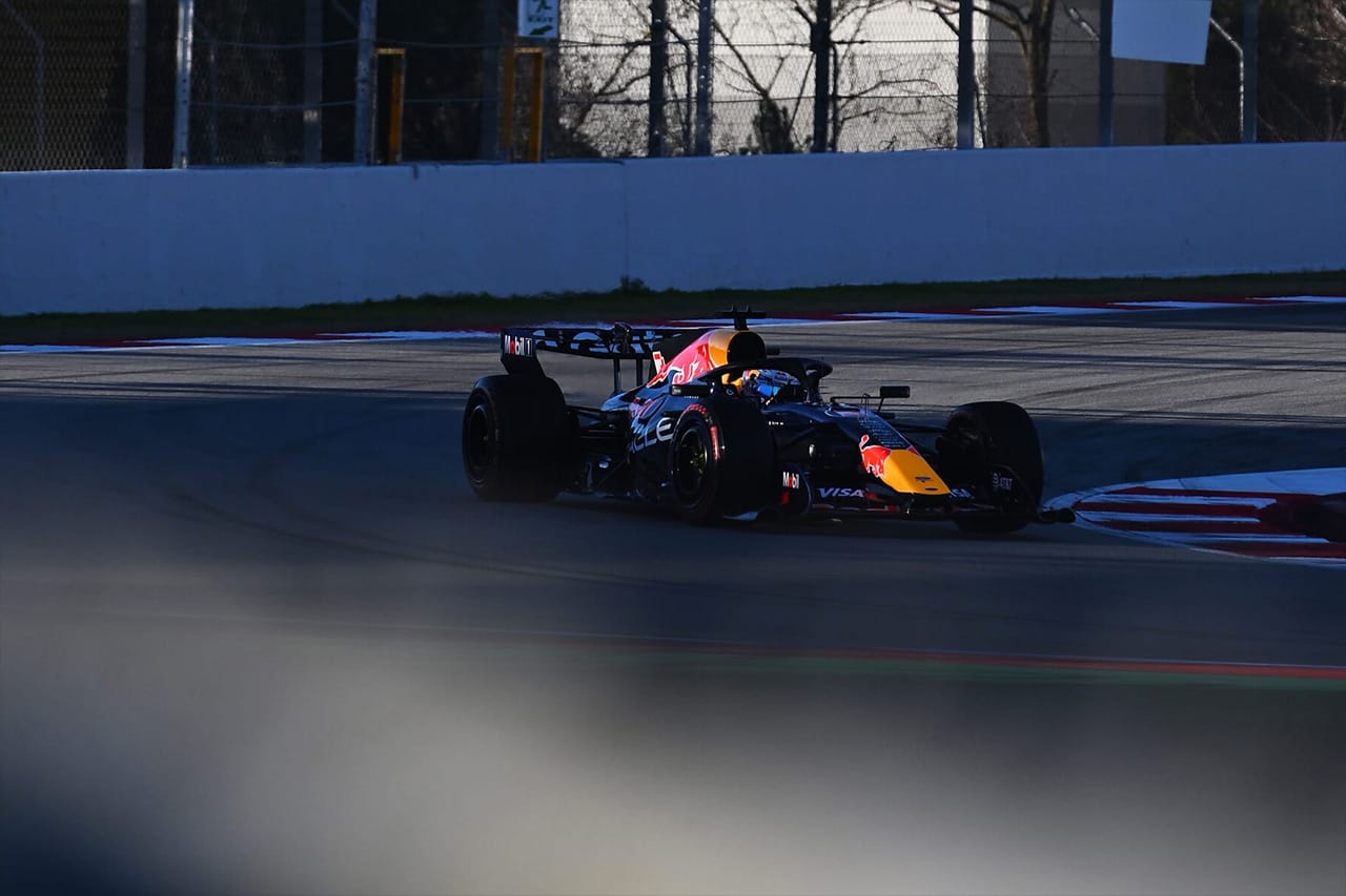 マクラーレン「レッドブル・フォードのエンジンは2026年F1最大級のサプライズ」